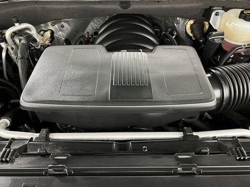 Used 2025 GMC Yukon Denali image 38