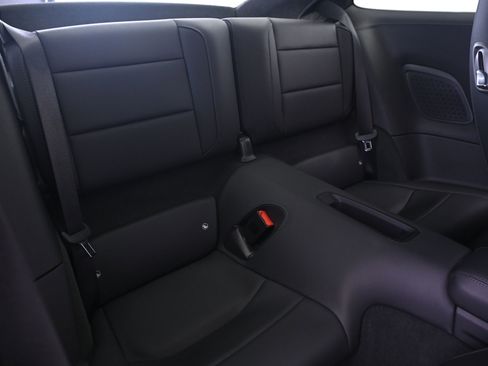 Used 2019 Porsche 911 Turbo image 21
