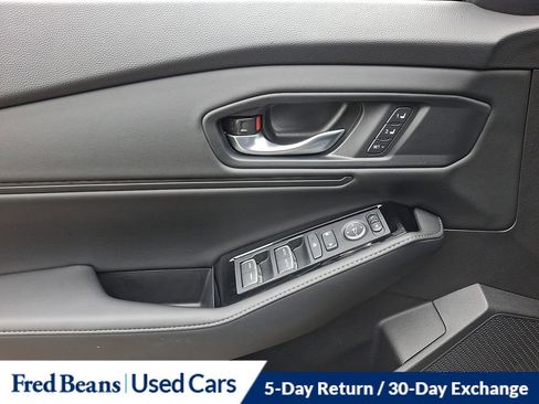 Used 2024 Honda Accord Touring image 12