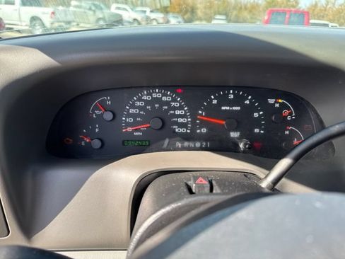 Used 2003 Ford F250 4x4 Regular Cab Super Duty image 13