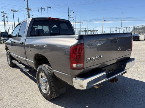 Used 2004 Dodge Ram 2500 Truck SLT w/ Trailer Tow Group AWD/4WD image 11