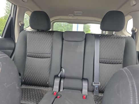 Used 2018 Nissan Rogue SV AWD/4WD image 40