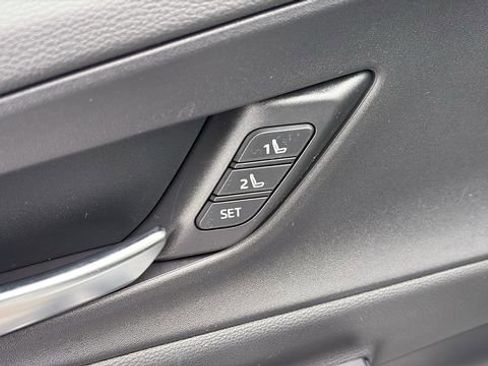 New 2026 Toyota Prius XSE Premium image 21