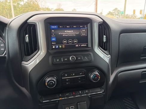 Used 2022 Chevrolet Silverado 1500 Custom w/ LPO, Dark Essentials Package image 12