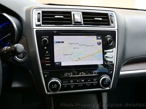 Used 2018 Subaru Outback 2.5i Limited image 27