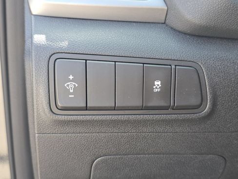 Used 2018 Hyundai Tucson SE w/ Cargo Package FWD image 6