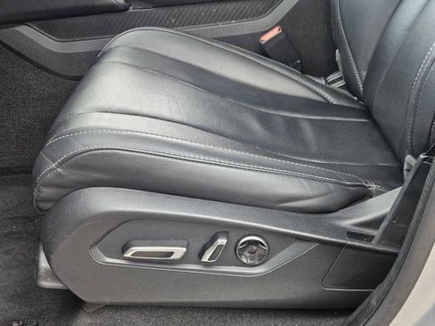 Used 2023 Acura MDX SH-AWD w/ Technology Package image 23