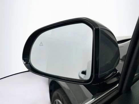 Used 2022 Hyundai Santa Fe Calligraphy AWD/4WD image 16