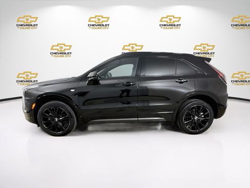 Used 2025 Cadillac XT4 Sport w/ LPO, Onyx Lite Package FWD image 5