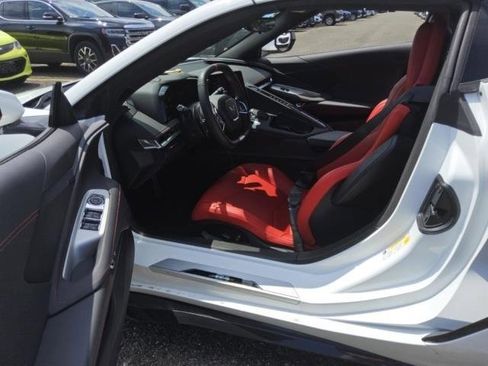 Used 2024 Chevrolet Corvette Z06 image 4