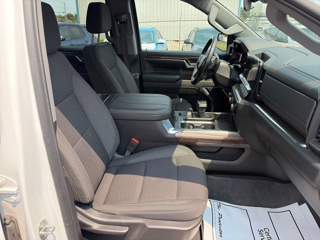 Used 2024 Chevrolet Silverado 1500 RST AWD/4WD image 27
