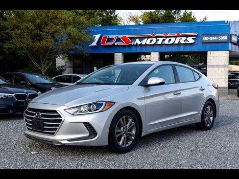 Used 2017 Hyundai Elantra SE FWD image 1