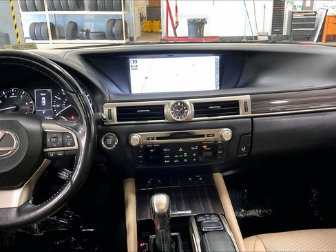 Used 2018 Lexus GS 350 AWD w/ Premium Package image 7