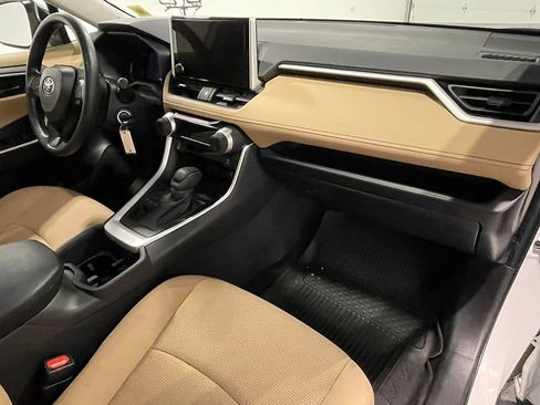 Used 2025 Toyota RAV4 LE image 24