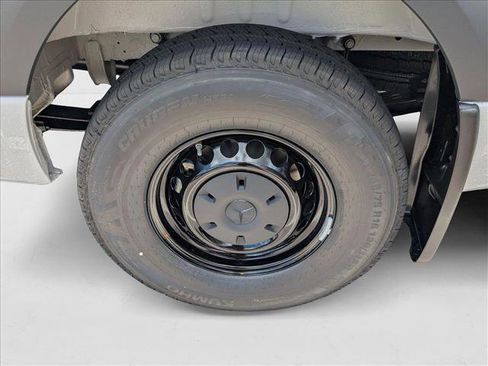 New 2025 Mercedes-Benz Sprinter 2500 image 9