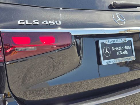 Used 2026 Mercedes-Benz GLS 450 4MATIC image 15