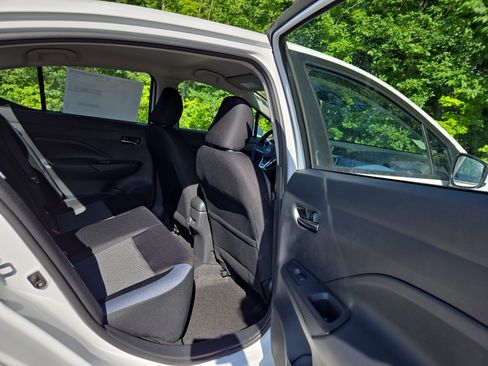 New 2025 Nissan Versa SV w/ Trunk Package image 17