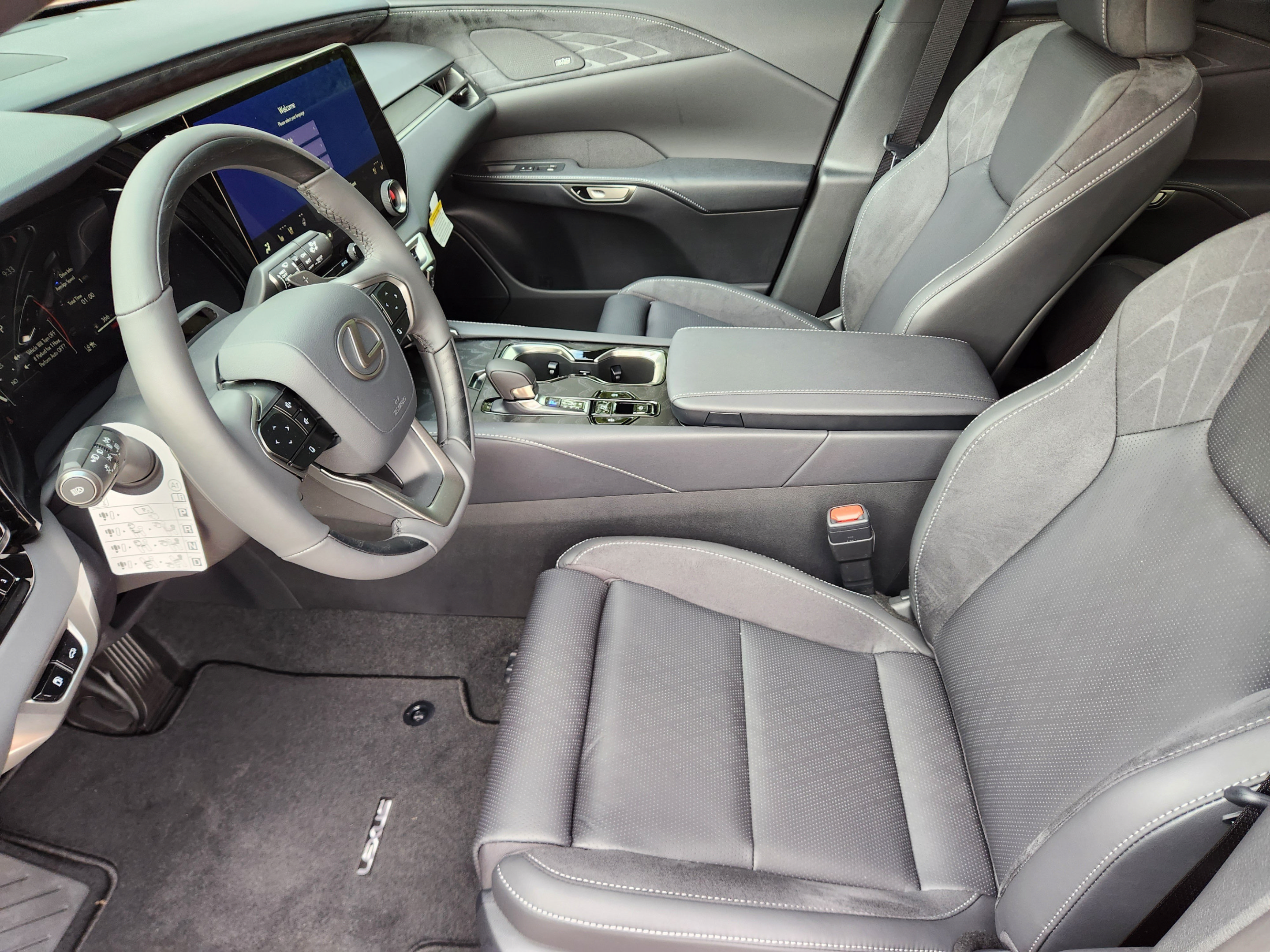New 2026 Lexus RX 350 FWD w/ Convenience Package image 5