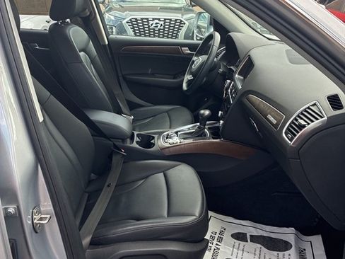 Used 2015 Audi Q5 2.0T Premium Plus w/ Technology Package AWD/4WD image 5