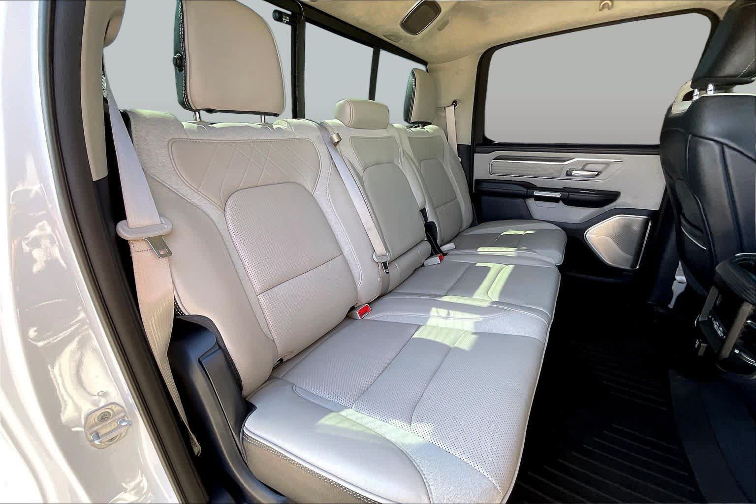 Used 2023 RAM 1500 Limited AWD/4WD image 20
