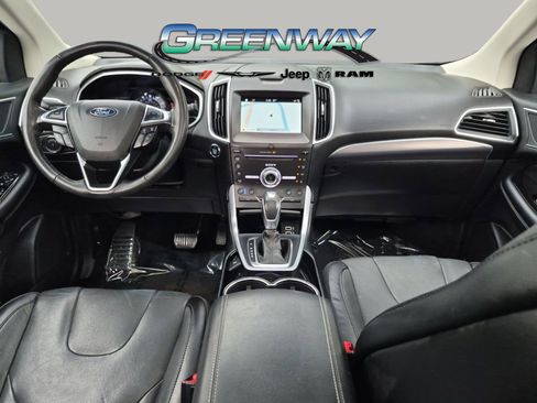 Used 2018 Ford Edge Titanium w/ Equipment Group 301A FWD image 29