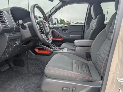 Used 2024 Nissan Frontier Pro-X w/ Pro Convenience Package RWD image 25