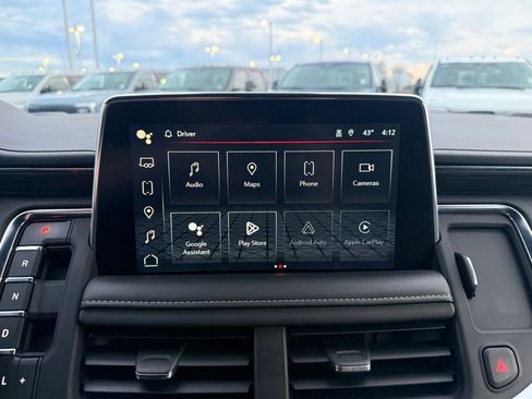 Used 2023 GMC Yukon XL SLT image 27