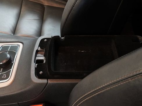 Used 2016 Jeep Grand Cherokee Limited AWD/4WD image 25
