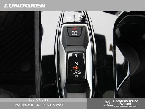 Used 2025 Audi A5 2.0T Premium w/ Convenience Package image 25