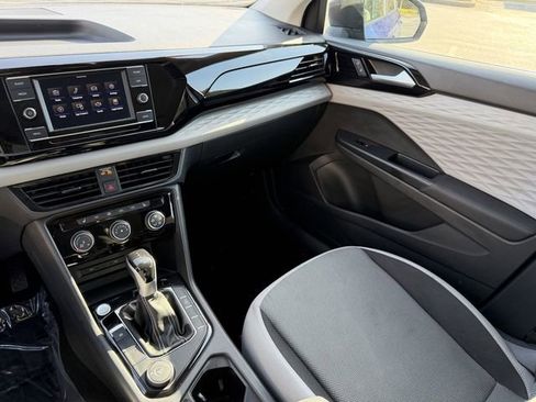 Used 2023 Volkswagen Taos S image 19