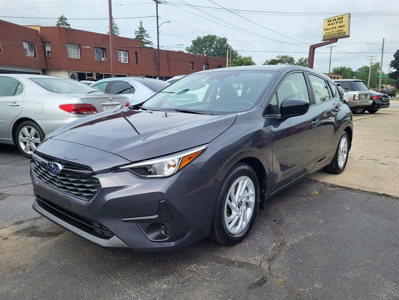 Used 2024 Subaru Impreza 2.0i AWD/4WD image 3