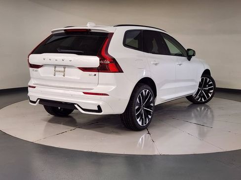 New 2026 Volvo XC60 B5 Ultra w/ Protection Package Premier AWD/4WD image 2