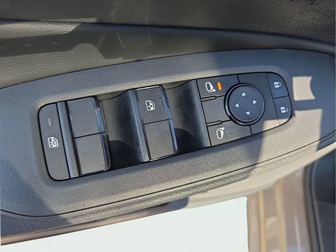 New 2026 Nissan Sentra SV FWD image 14