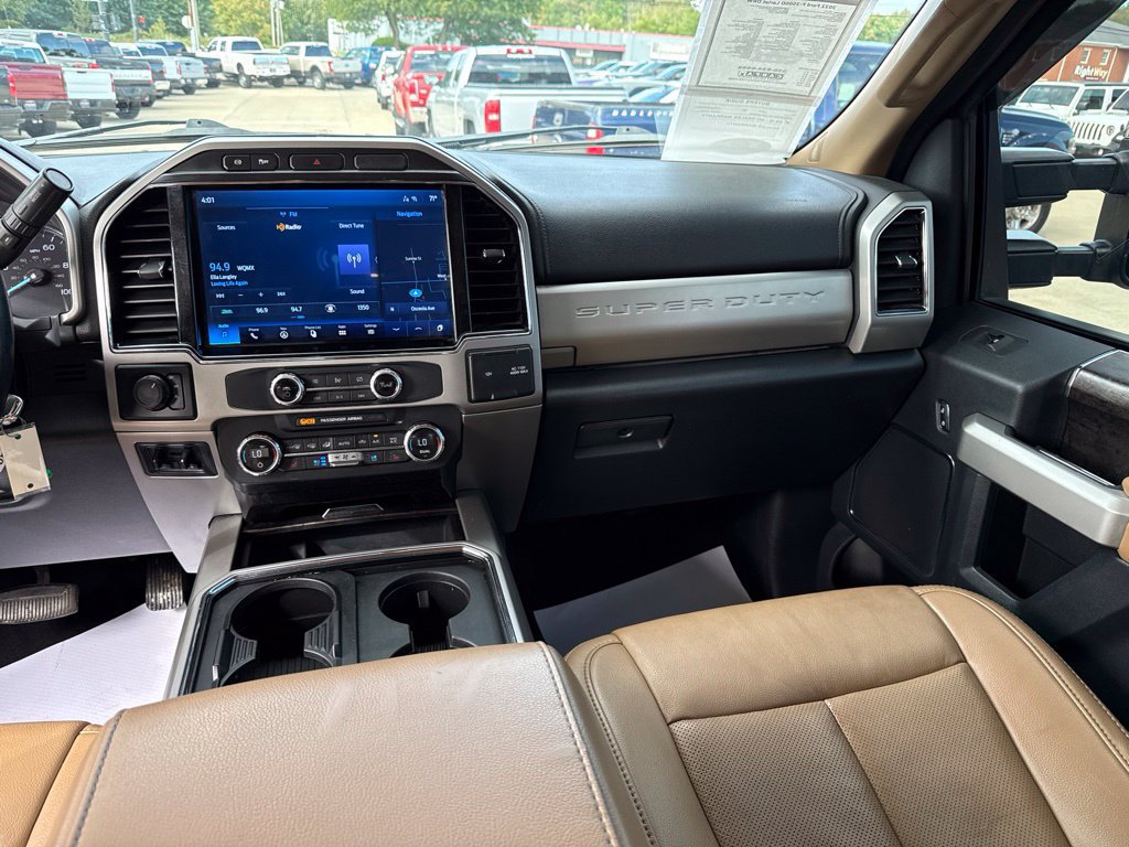 Used 2022 Ford F350 Lariat w/ Chrome Package AWD/4WD image 12