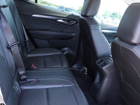 Used 2025 Buick Envision Preferred AWD/4WD image 16