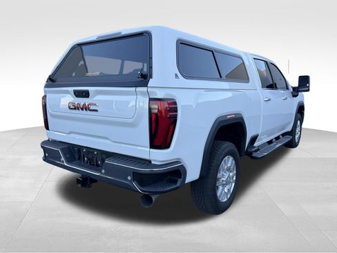 Used 2024 GMC Sierra 2500 SLT w/ SLT Premium Package AWD/4WD image 5