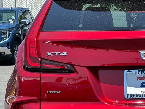 Used 2024 Cadillac XT4 Premium Luxury image 50