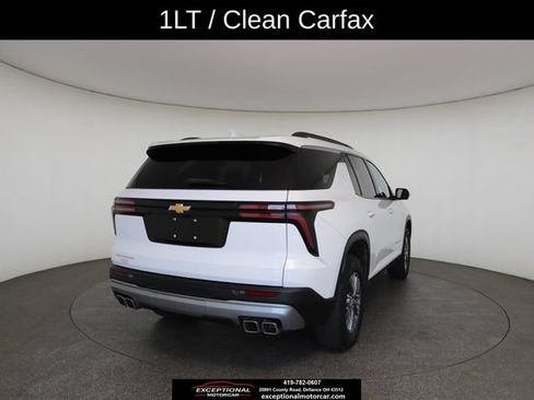 Used 2025 Chevrolet Traverse LT w/ Driver Confidence Package FWD image 17