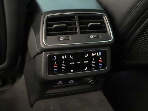 Certified 2023 Audi RS 6 AWD/4WD image 22