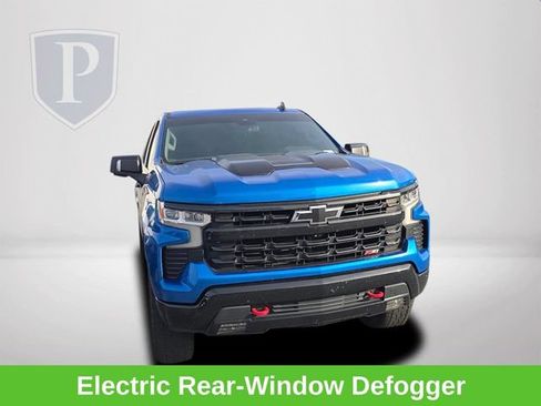 Certified 2022 Chevrolet Silverado 1500 LT Trail Boss w/ LT Trail Boss Premium Package AWD/4WD image 16