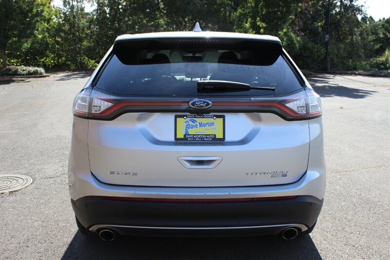 Used 2017 Ford Edge Titanium w/ Technology Package AWD/4WD image 8