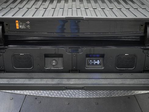 Used 2026 GMC Sierra 1500 Denali Ultimate AWD/4WD image 16