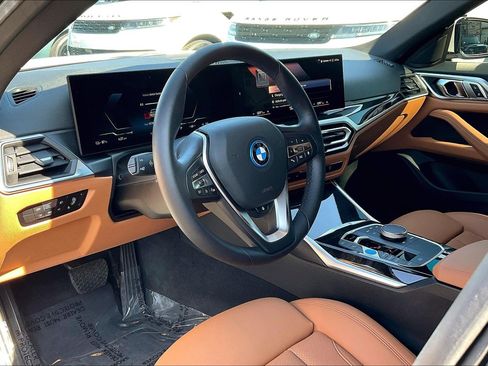 Used 2023 BMW i4 eDrive35 w/ Premium Package RWD image 17