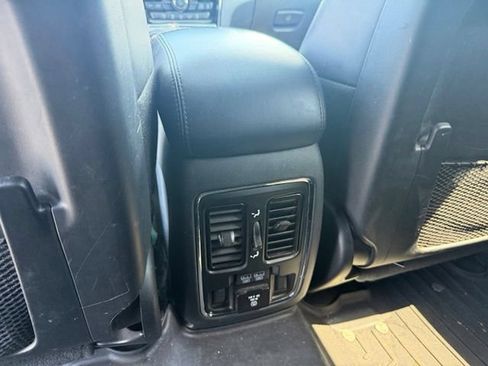 Used 2020 Jeep Grand Cherokee Limited w/ Premium Lighting Group AWD/4WD image 20