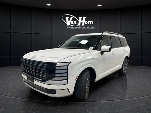 Used 2026 Hyundai Palisade Calligraphy AWD/4WD image 3