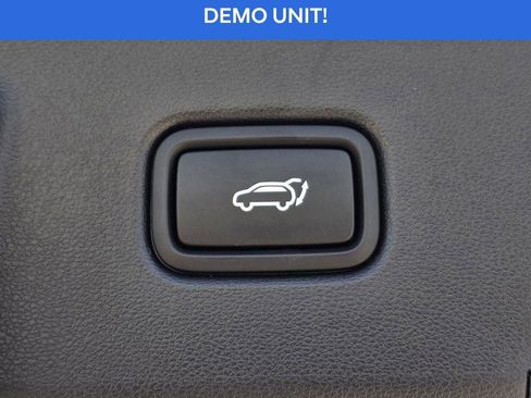 Used 2025 Hyundai Tucson SEL FWD image 21