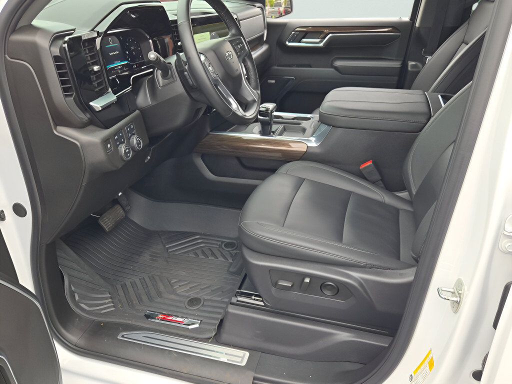 Certified 2024 Chevrolet Silverado 1500 RST w/ RST All Star Premium Package AWD/4WD image 26
