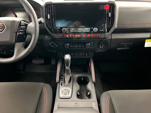 New 2026 Nissan Frontier PRO-4X w/ Pro-4x Convenience Package image 13