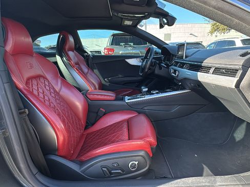 Used 2019 Audi S5 Premium Plus w/ Premium Plus image 24