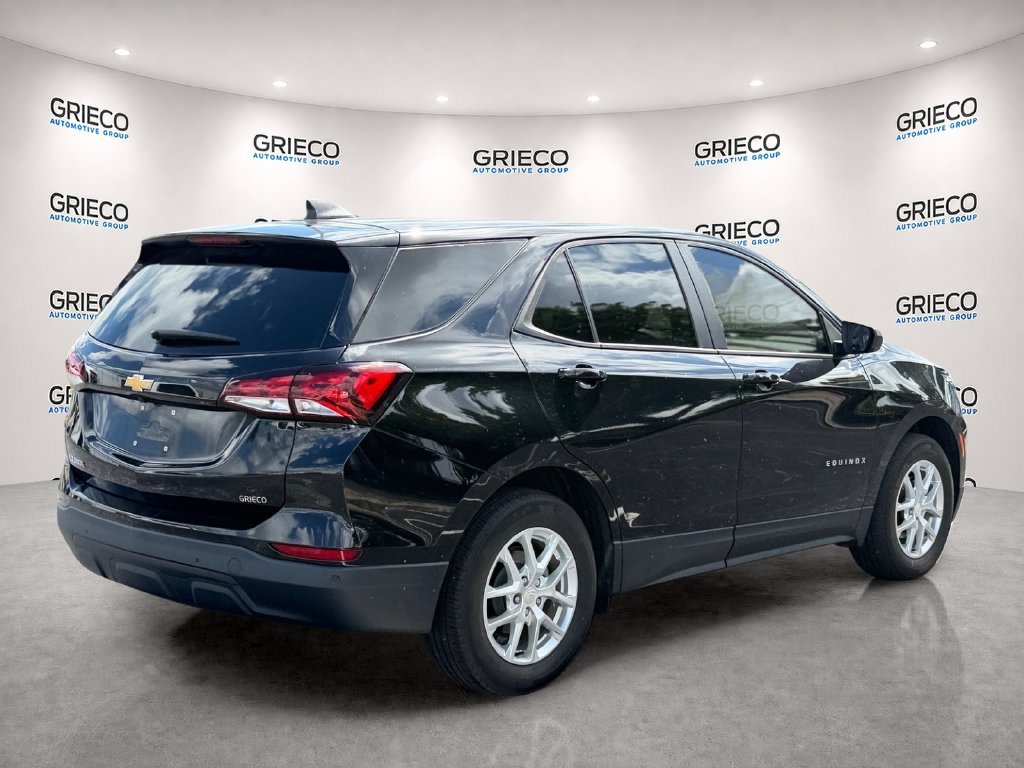 Used 2024 Chevrolet Equinox LS w/ LS Convenience Package FWD image 7